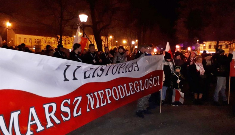 XIII Młodzieżowy Marsz Niepodległości, fot. Iza Kosakowska